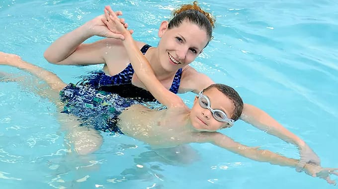 Mommy And Me Swim Classes In JLT, Dubai